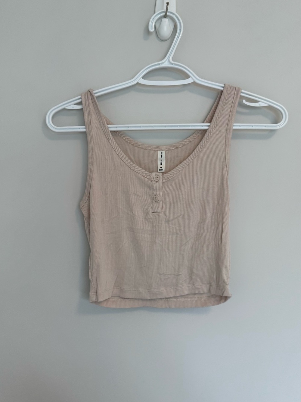 Aritzia Sunday Best Ribbed Henley Tank